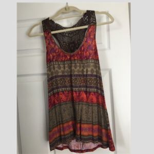 dELiA*s Women's Medium flowy bohemian top